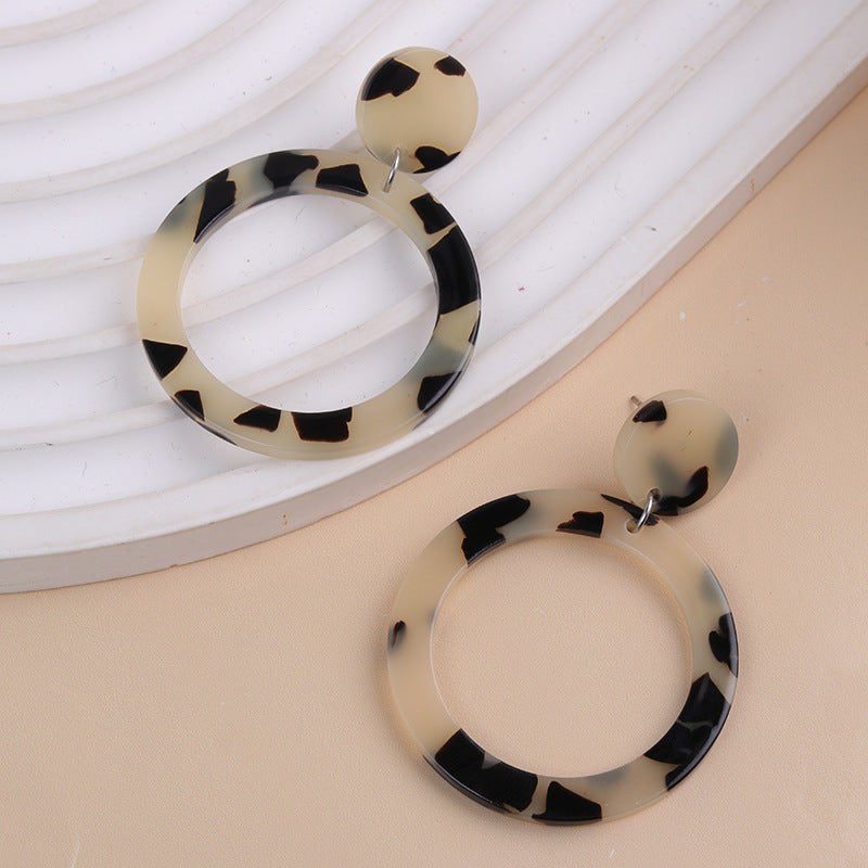 Wholesale Acetate plate colorful hollow round acrylic earrings retro leopard print earrings