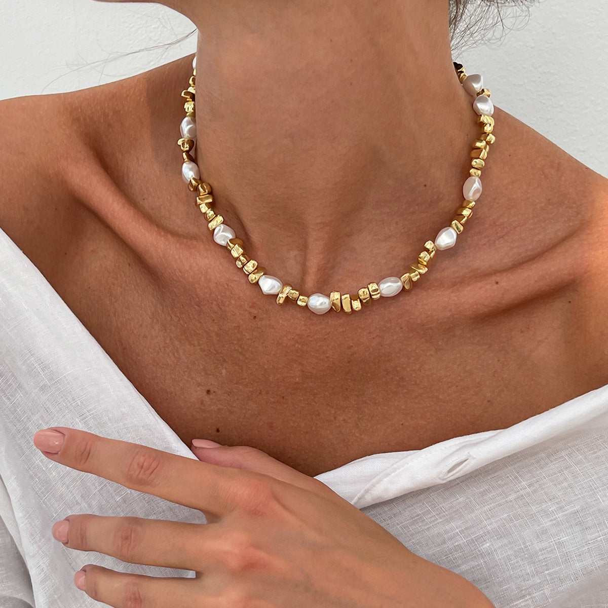 Wholesale Baroque Irregular Pearl Beaded Necklace Choker  Star Tassel Necklace