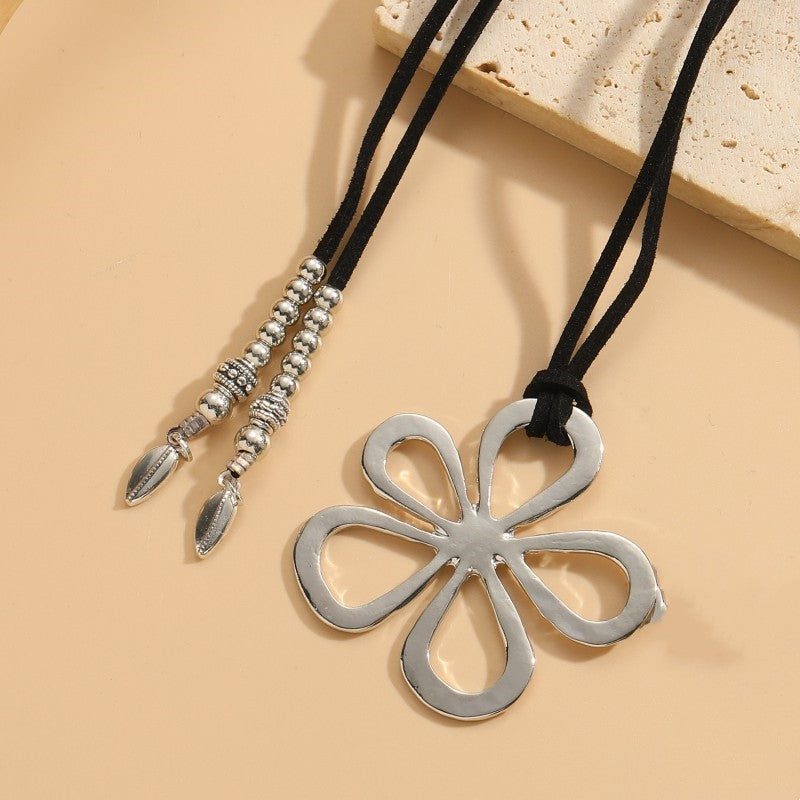 Wholesale Alloy Korean Velvet Wax Rope CCB Hollow Big Flower Pendant Necklaces