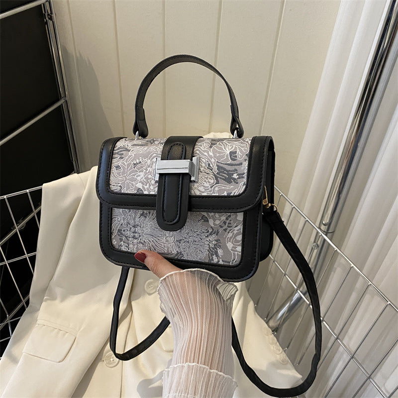 Wholesale 2023 Summer New Stitching PU Messenger Bag