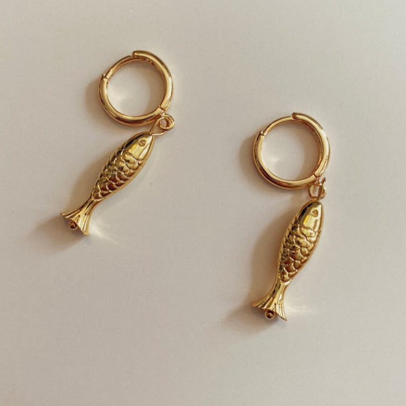 Wholesale Simple Small Gold Fashionable Animal Series Earrings