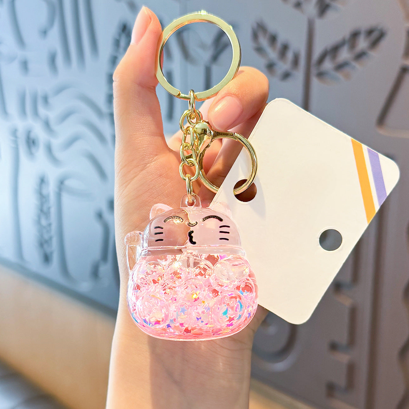 Wholesale Cute Quicksand Glow-in-the-dark Beckoning Cat Keychain