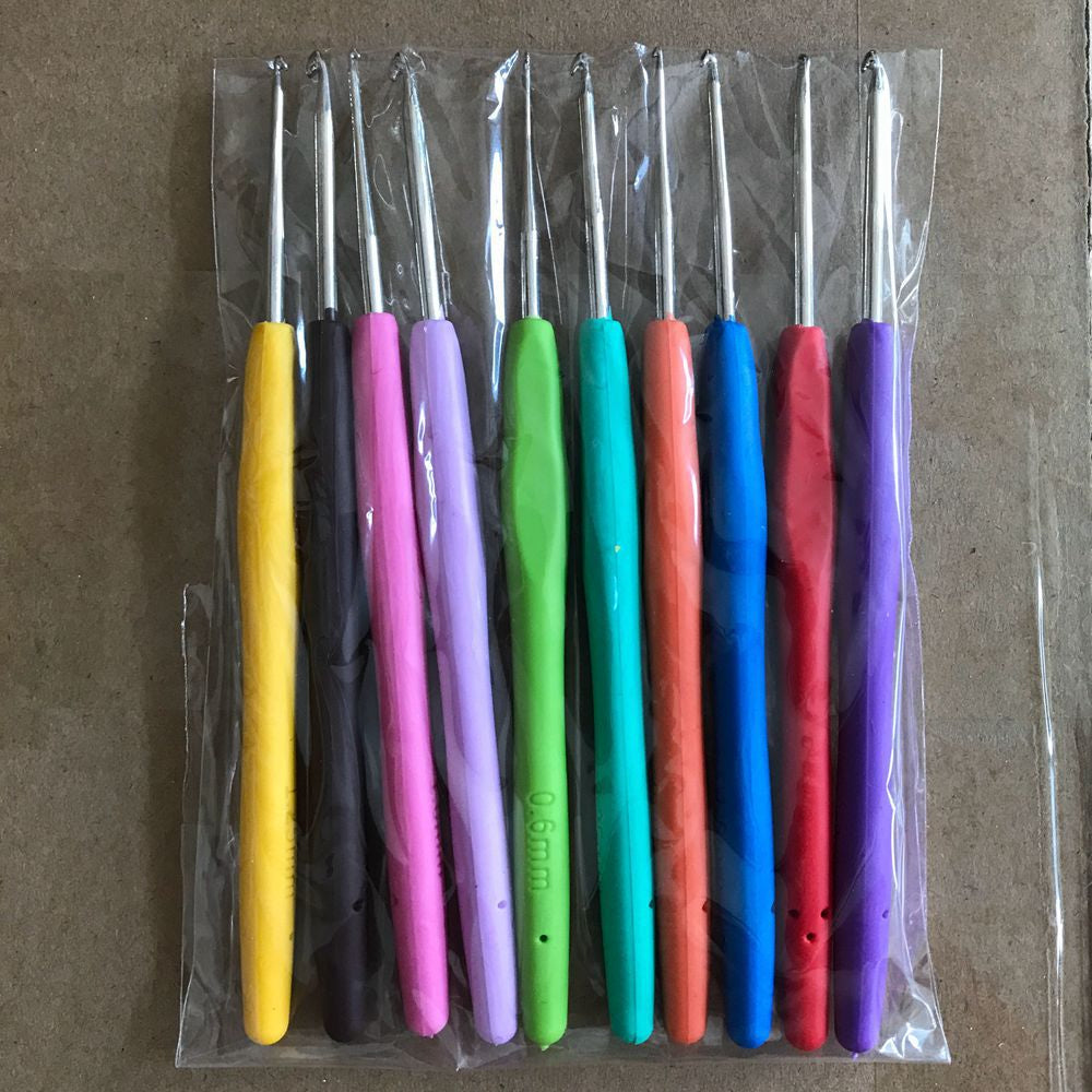 Wholesale 10pcs  TPR Soft Handle Aluminum Crochet Hook Set Colorful Lace Hook Fine Crochet Hook