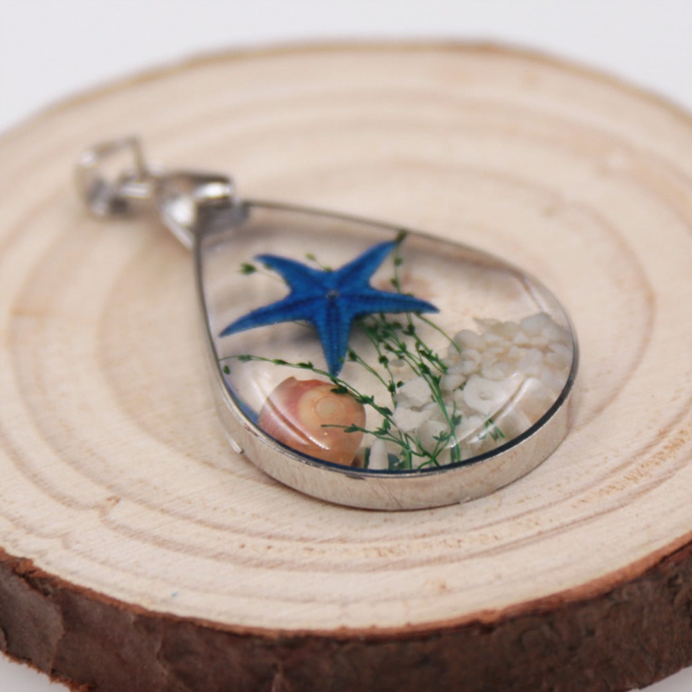 Wholesale 12pcs Natural Starfish Specimen Creative Resin Dripping Glue Necklace