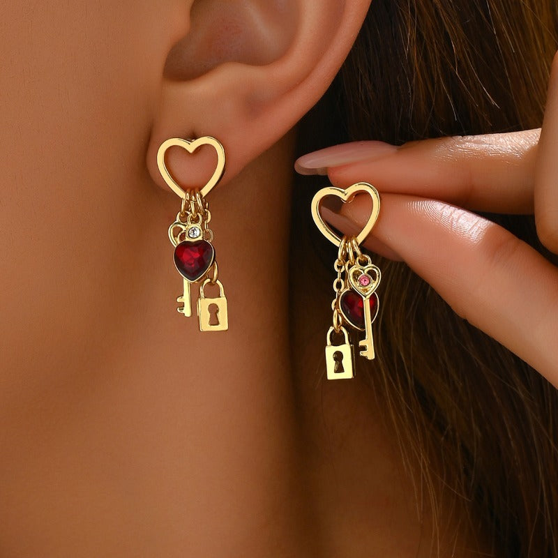 Wholesale Minimalist Light Luxury Style Heart Set Diamond Lock Shaped Fashionable High-end Earrings