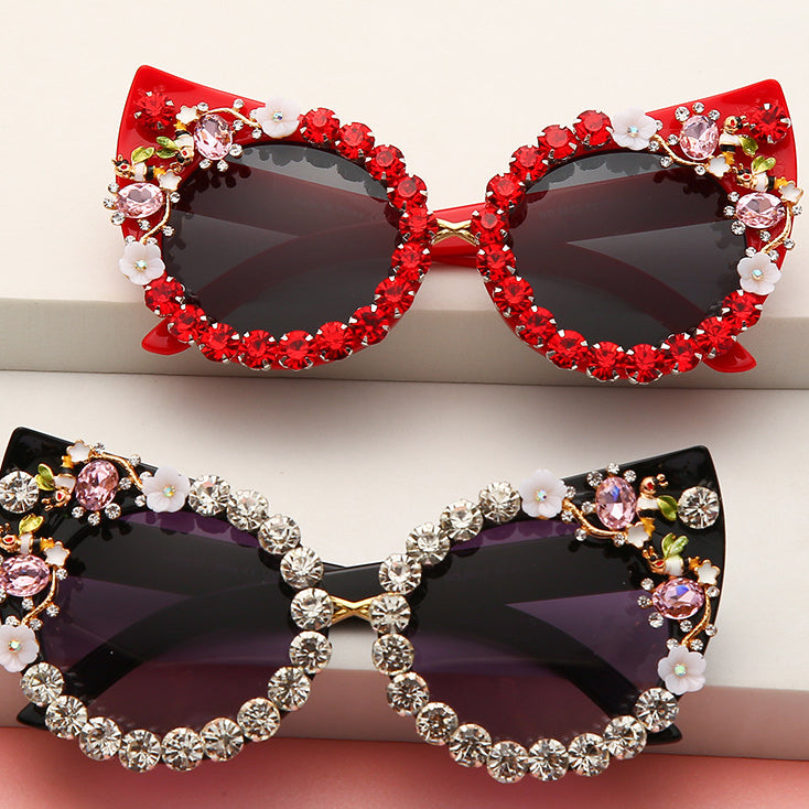 Wholesale Diamond Cat-eye Anti-ultraviolet Comfortable Carved Sunglasses