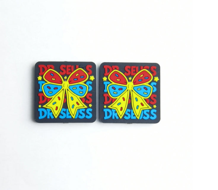 Wholesale Cartoon 10pcs 2D Luminous Silicone Beads Glow in The Dark Focal Beads