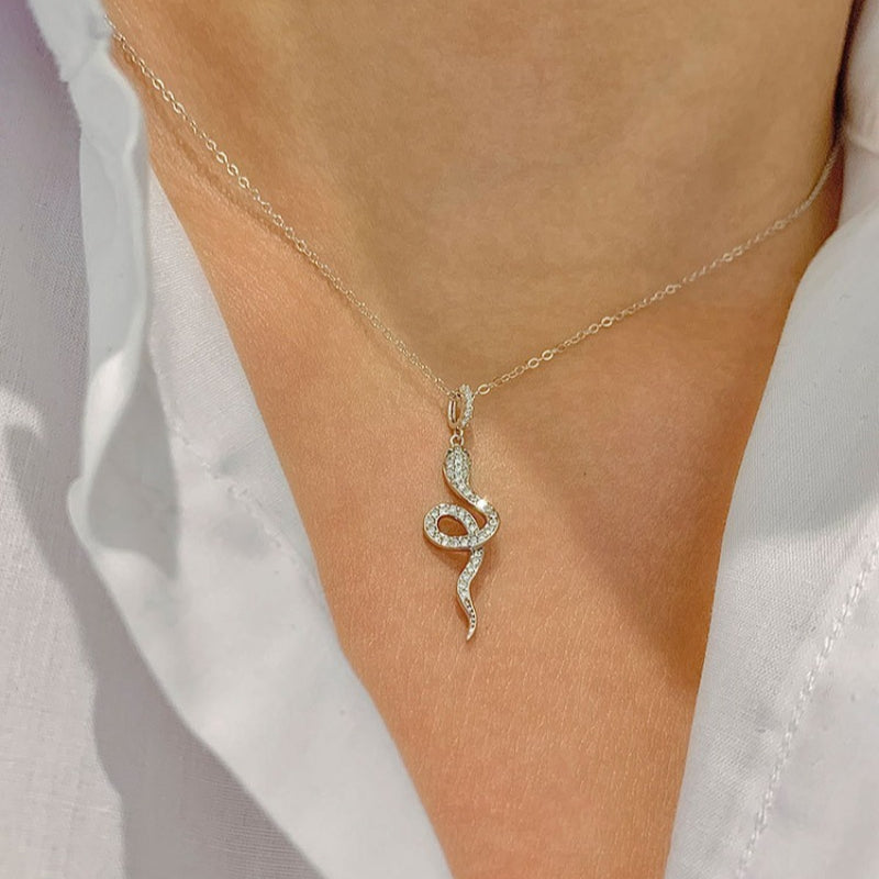 Wholesale Copper Niche Design Light Luxury Snake Clavicle Necklace