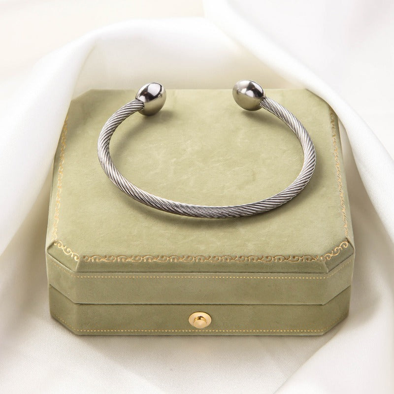 Wholesale Titanium Steel Threaded Opening Adjustable 18K Gold Vacuum Plated Non Fading Trendy Bracelet