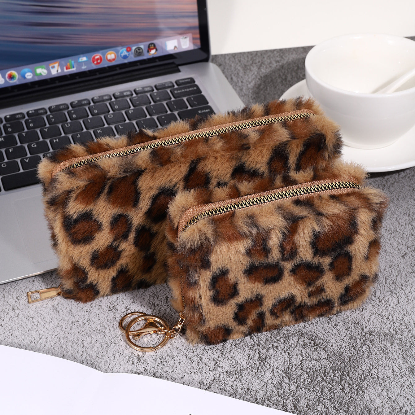 Wholesale Plush Leopard Print Zero Wallet