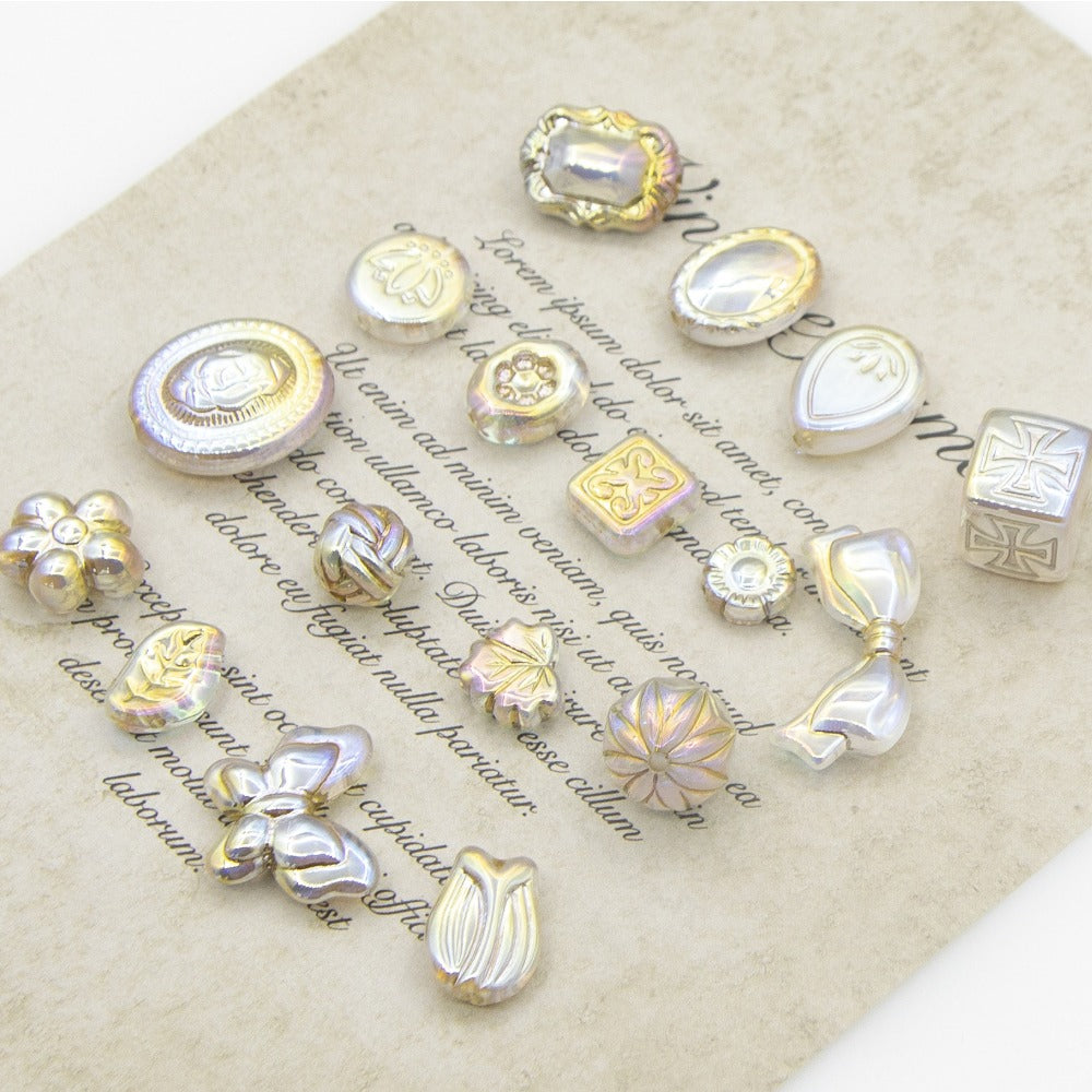 Wholesale 50pcs Retro White Pattern Gold Beads Magic Mirror Lamp Butterfly Beads