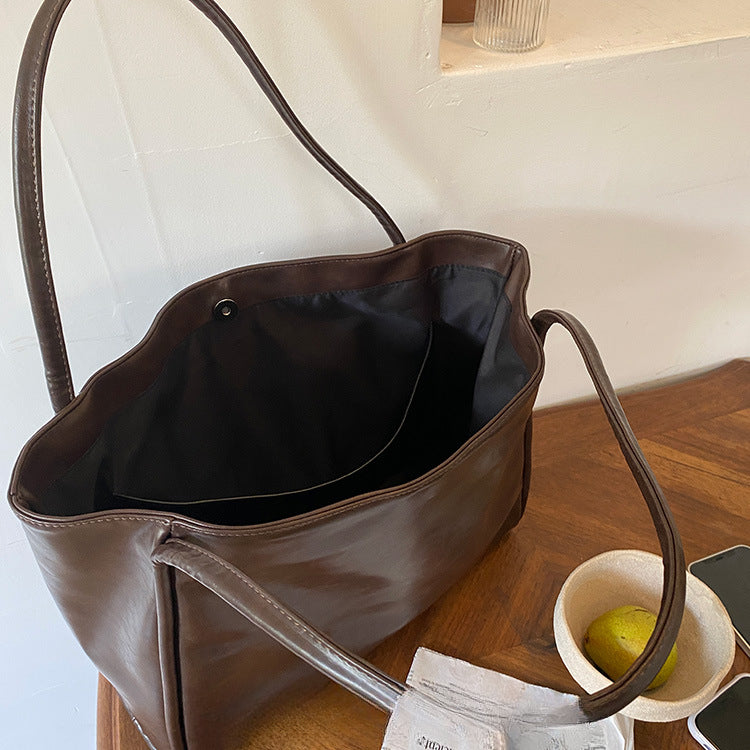 Wholesale Carry A Large Capacity and Versatile One-shoulder Casual Armpit Bag