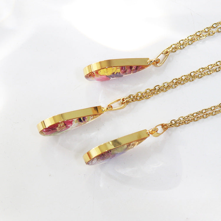Wholesale 6pcs Teardrop-shaped Real Flower Fashion Necklace