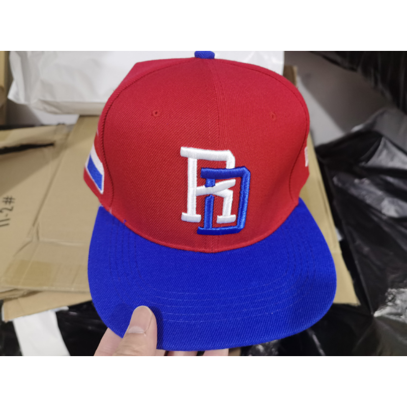 Capilla de béisbol bordada del equipo de acrílico de acrílico al por mayor