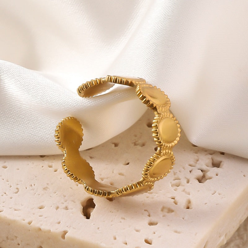 Wholesale Minimalist Retro Style 18k Gold C-shaped Oval Welding Opening Adjustable Stainless Steel Rings