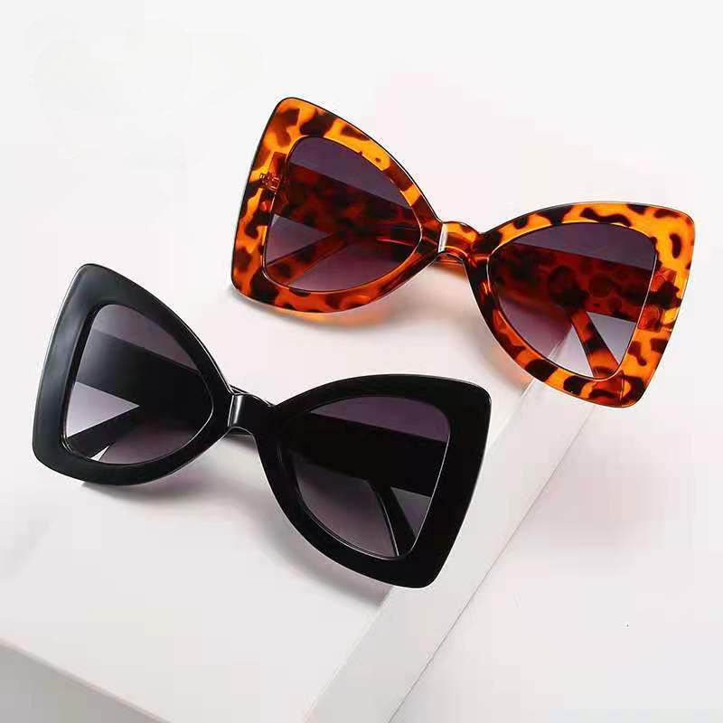 Wholesale Kids Triangle Inlaid Pearl PC Sunglasses