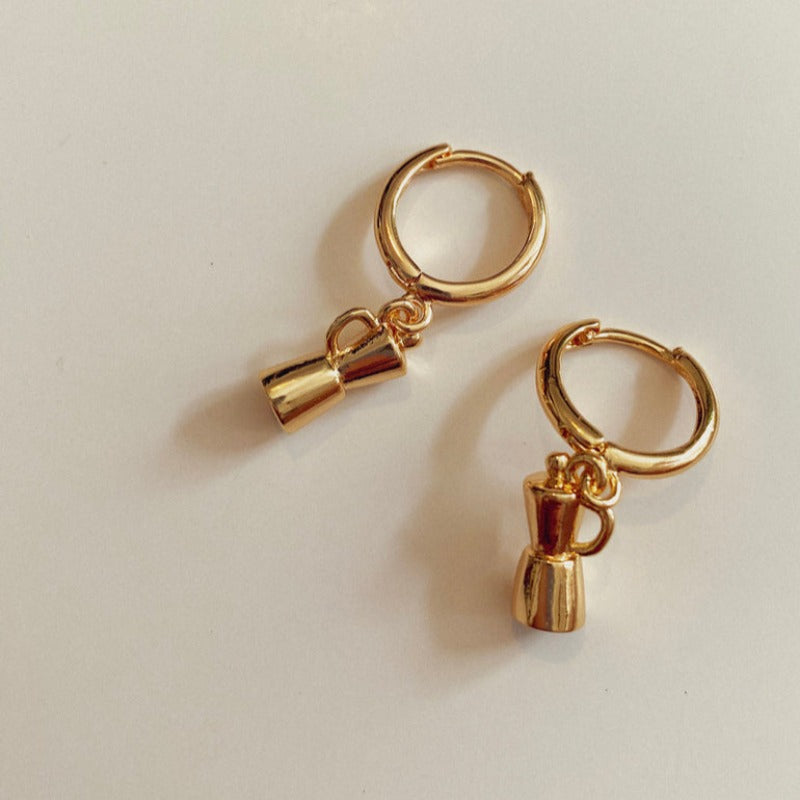 Wholesale Simple Small Gold Fashionable Animal Series Earrings