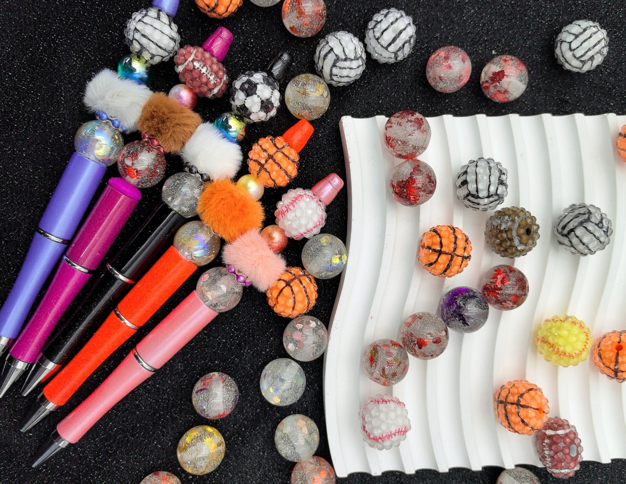 Wholesale Sporting Team Series Mixed Color 10pcs Diamond Ball Beads & Mix 20pcs Acrylic Glittering Round Spacer Beads