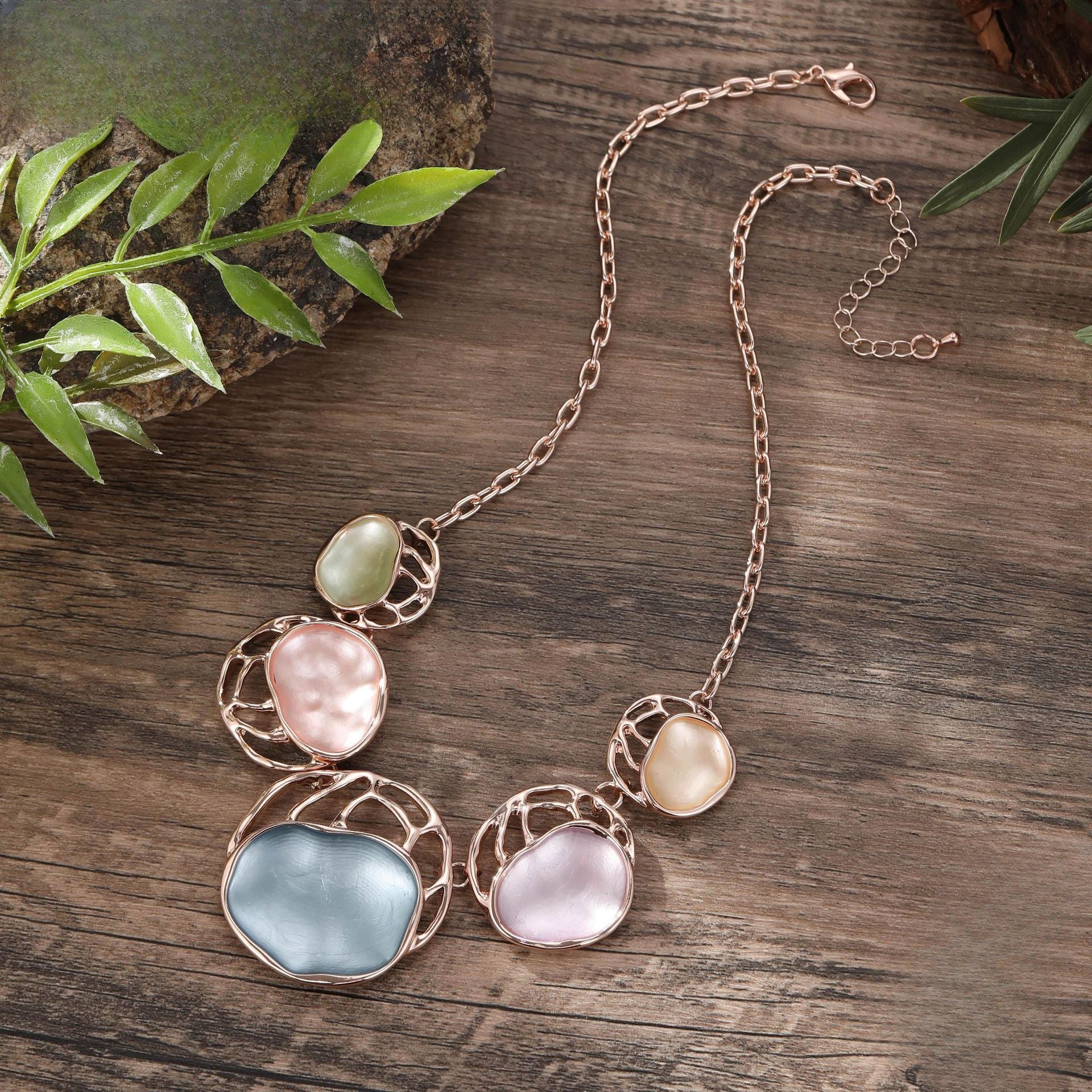 Wholesale New Colorful Painted Oil Openwork Oval Flower Necklace