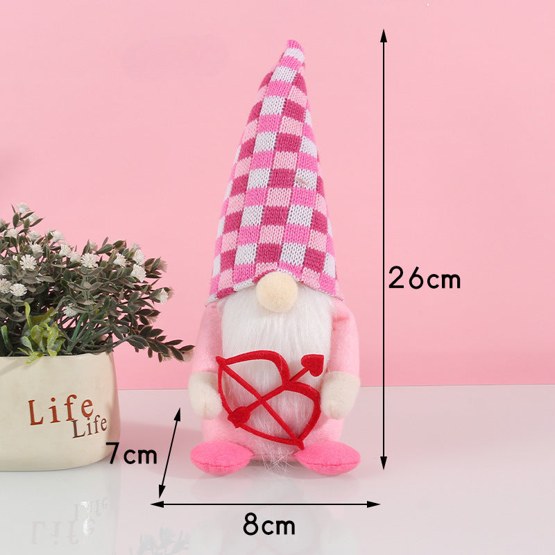 Wholesale of Valentine's Day Cupid Love Fabric Dolls