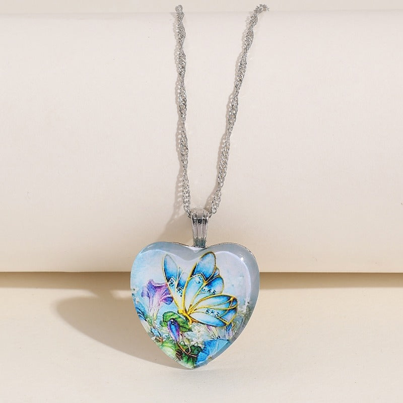 Wholesale Retro Style Small Fresh Butterfly Heart-shaped Necklaces