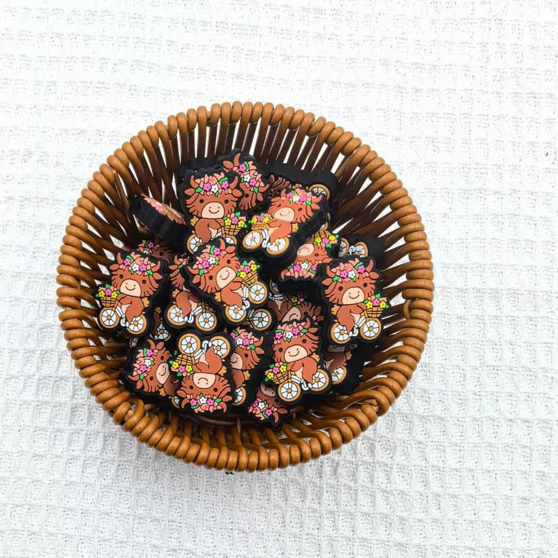 Wholesale 10pcs Cute Ethnic Style Calf Silicone DIY Beads