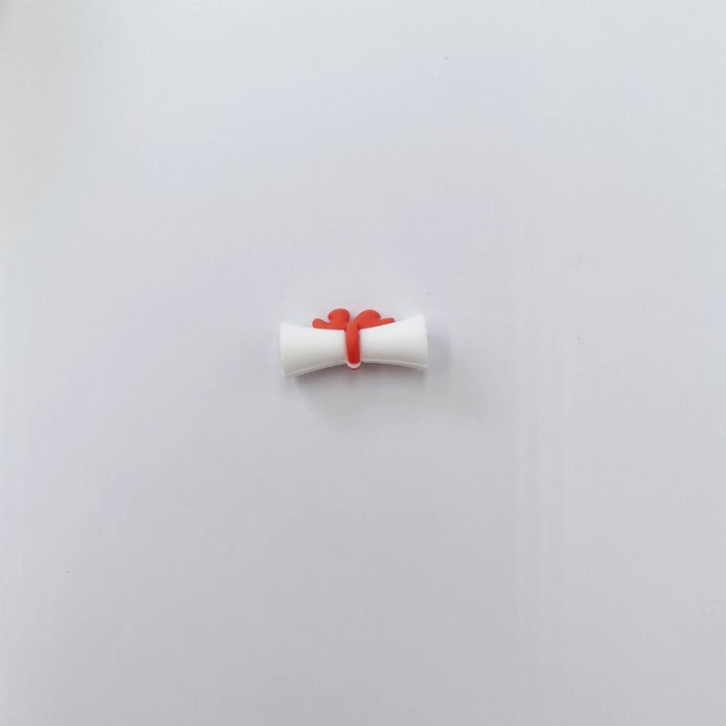 Wholesale 10pcs 3D Graduation Gift Silicone Beads