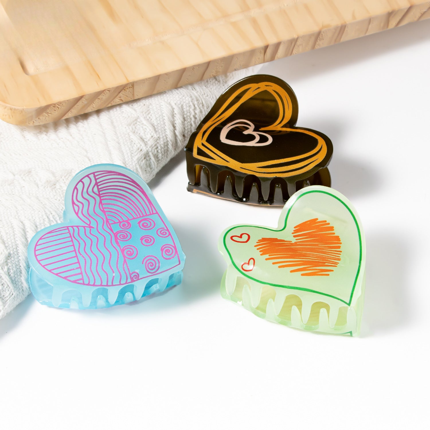 Wholesale Valentine's Day 6cm Love Hair Clips