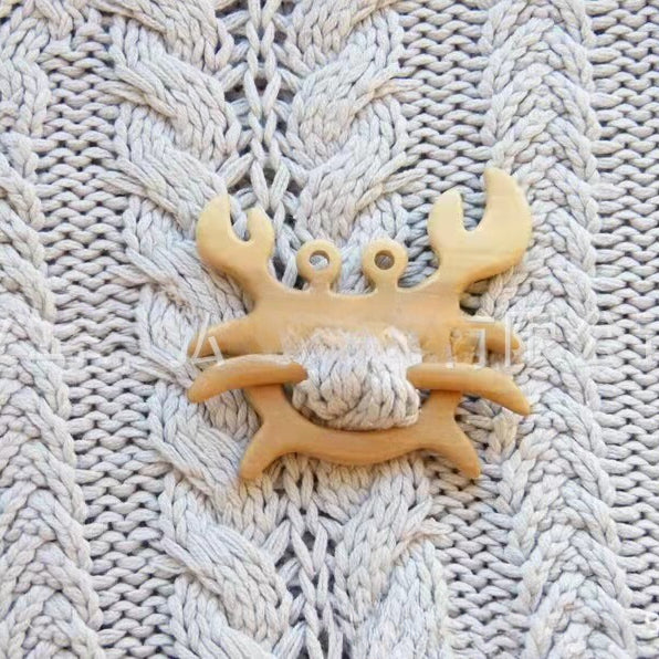 Wholesale of Wooden Animal Brooches