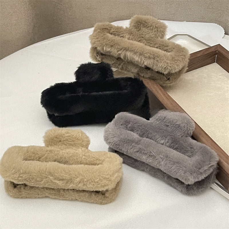 Wholesale Plush Warm Color Large Grab Clip