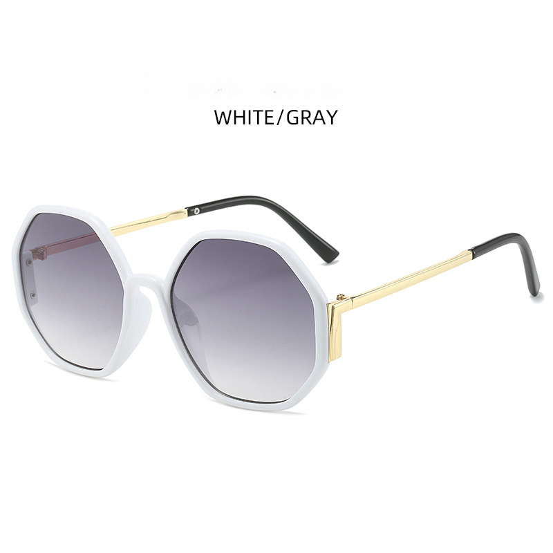 PC mayorista 2023 Nuevas gafas de sol en las damas redondas de verano