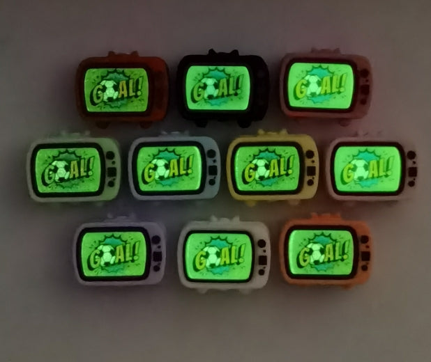 Wholesale 30pcs  Cartoon 3D Luminous Silicone Beads Glow in The Dark Focal Beads