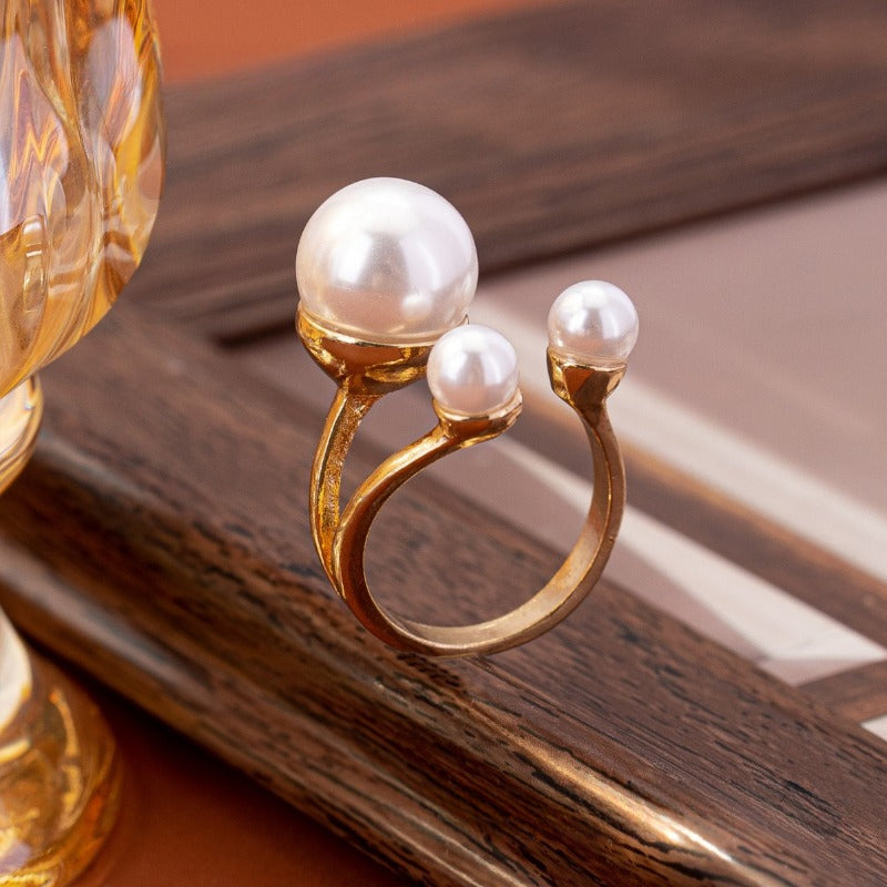 Wholesale Pearl Temperament Simple and Versatile Rings
