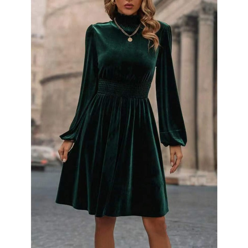 Wholesale Velvet Waist Fitting Long Sleeved Fashionable Dresses