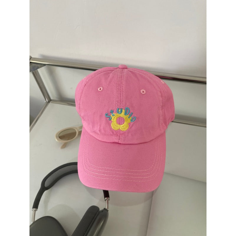 Wholesale Contrast Color Small Flower STUDIO Embroidery Soft Top Baseball Cap