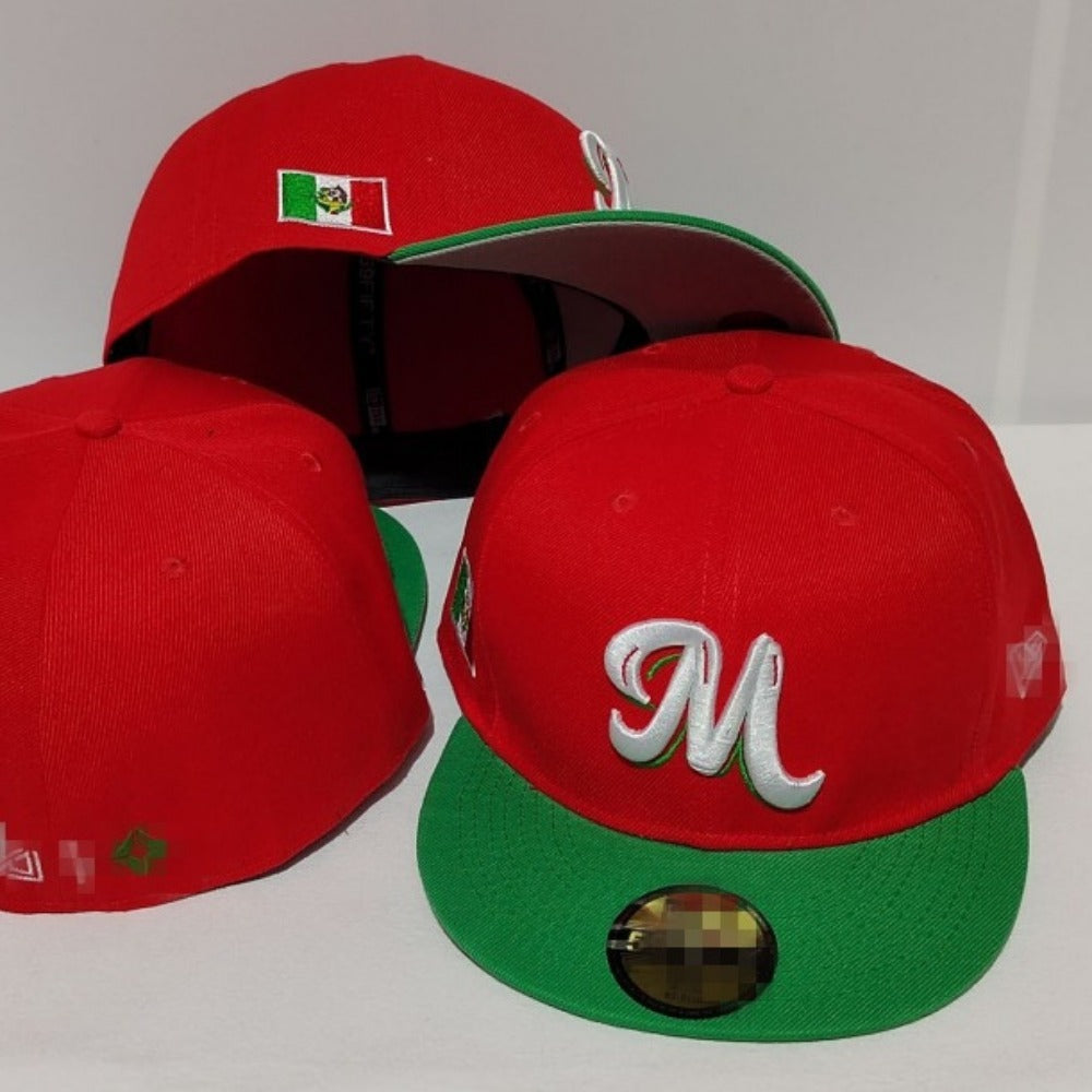 Wholesale M Embroidery Fully Enclosed Letters Non-adjustable Baseball Cap