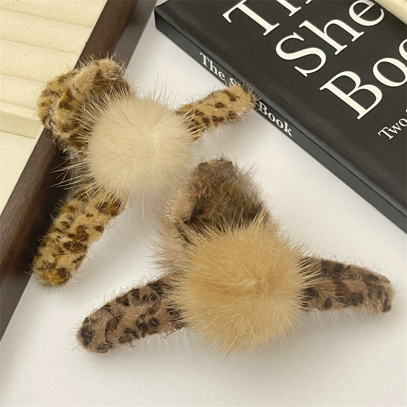 Wholesale Leopard Pattern Plush Claw Clip Shark Clip