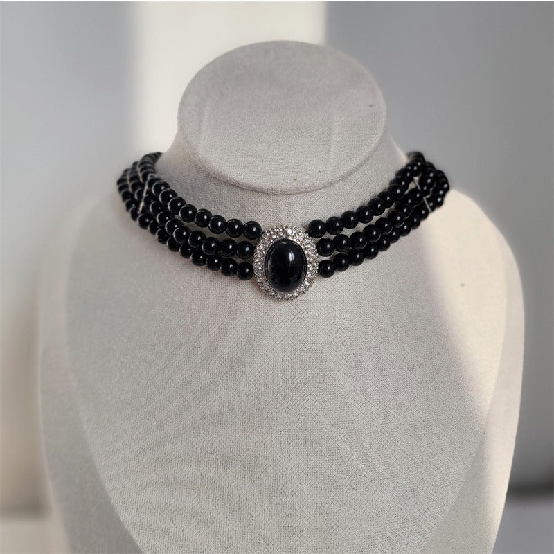 Wholesale French Elegant Vintage Choker Pearl Alloy Necklaces