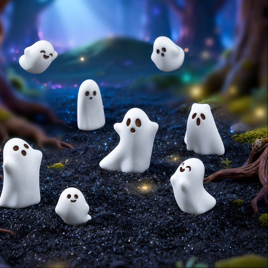 Wholesale Cute White Ghost Figurine Resin DIY Desktop Decor Decorative Accessory Gift