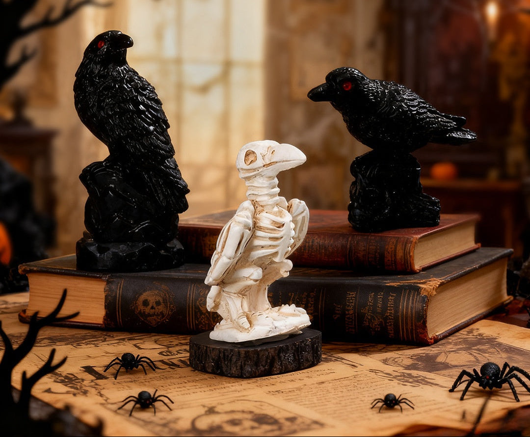 Wholesale  Resin Skeleton Crow Figurine Spooky Gothic Home Decor Accent Gift For Party