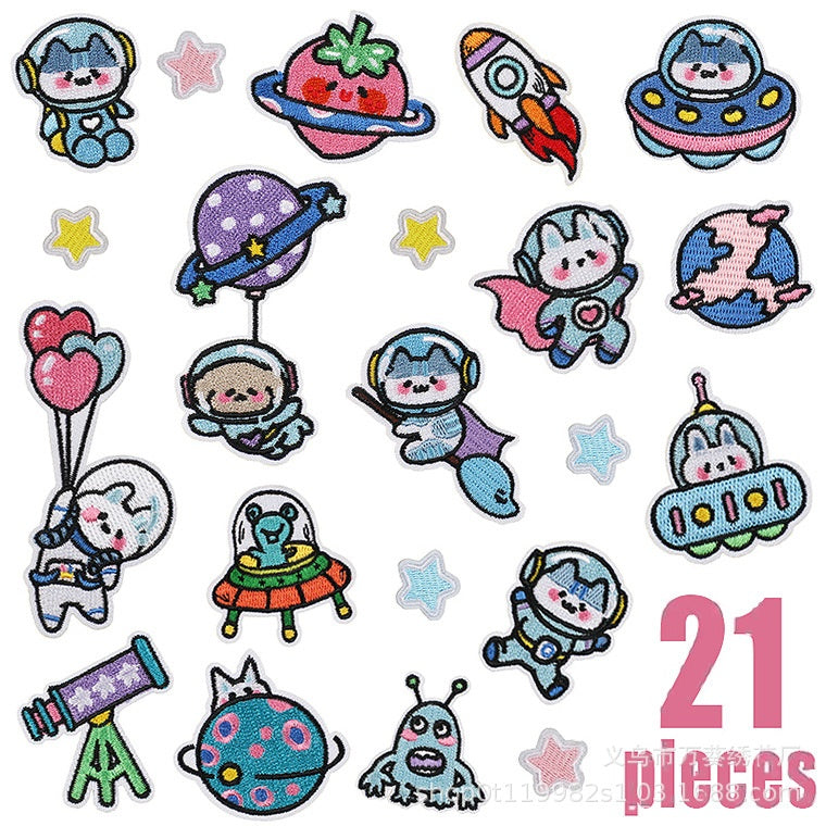 Wholesale Polyester Embroidered Astronaut Rabbit Patch For Clothing Space Bunny Decorative Applique Self Adhesive Gift Resale