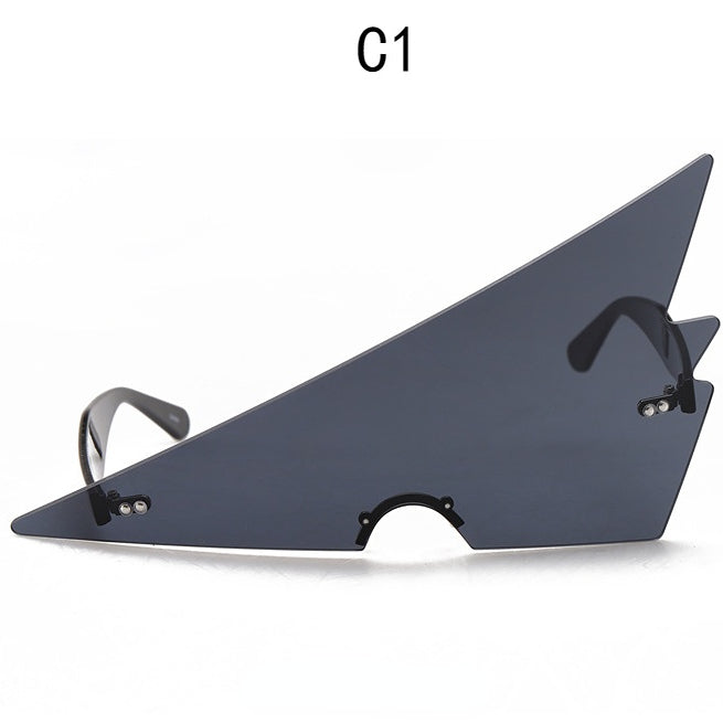 Venta al por mayor PC Triangle Frameless Gafas de sol de una pieza para hombres y mujeres