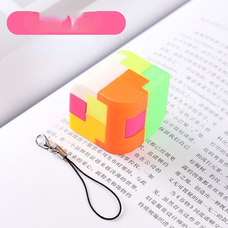 Wholesale Intelligent Assembly Ball Plastic Keychains