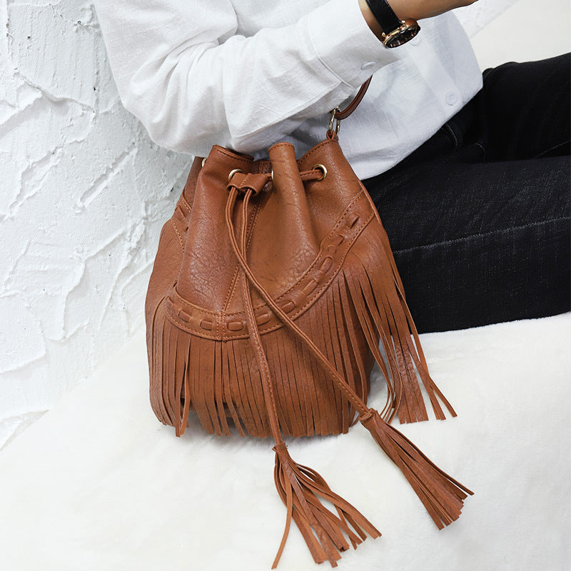 Wholesale Polyester Tassel Bucket Bag
