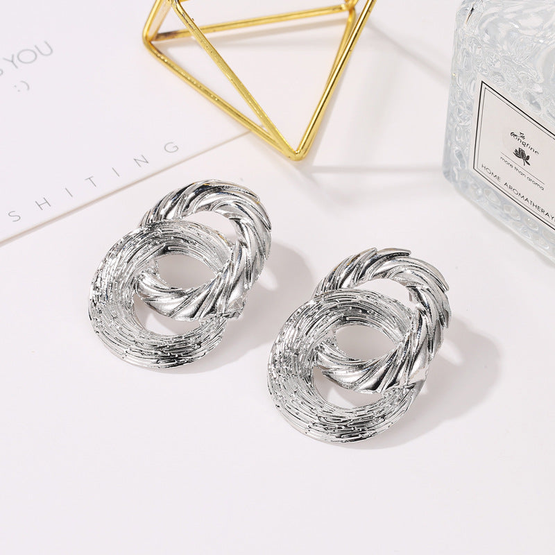Wholesale Figure 8 Twist Alloy Earrings