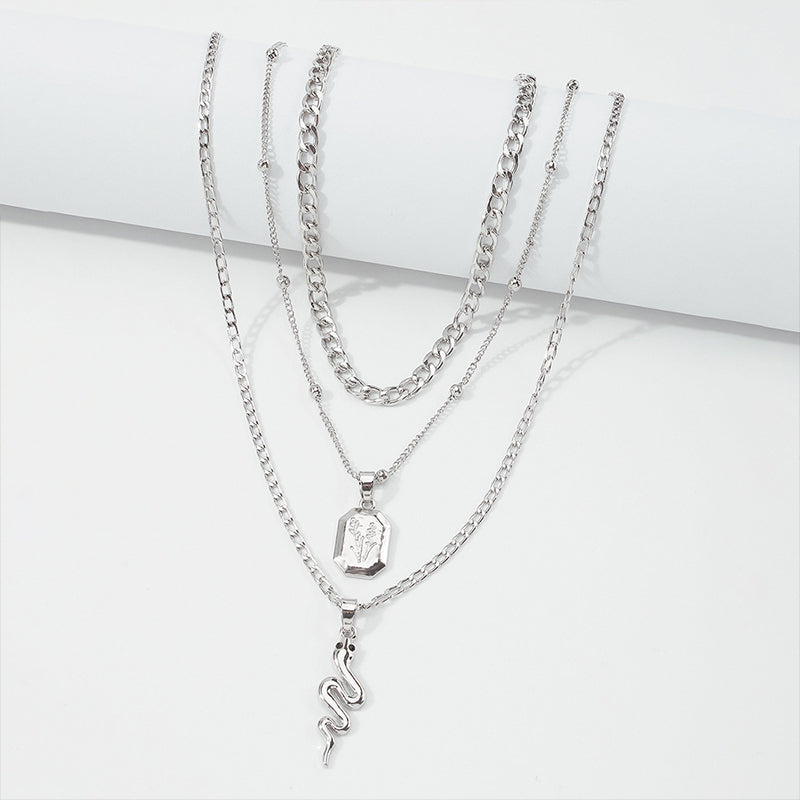 Wholesale Necklaces Alloy N8611 Animal Snake Simple Necklace Personality Temperament OLY-NE-QD007