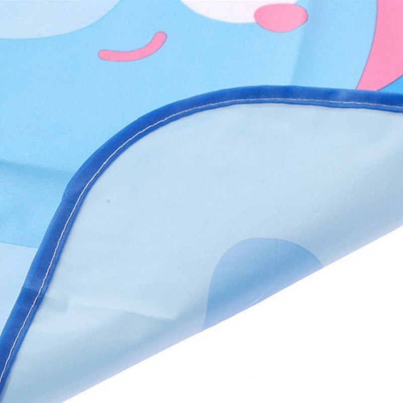 Delantal impermeable al por mayor de los niños de la historieta del PE