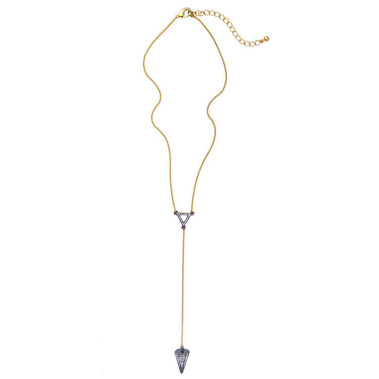 Venta al por mayor de aleación de múltiples capas estrella luna collar