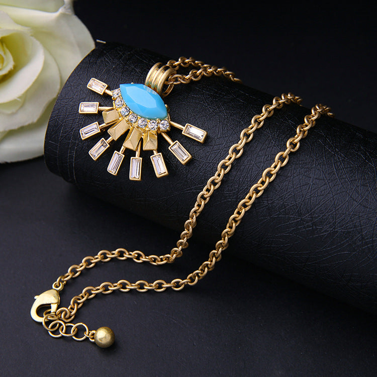 Venta al por mayor de aleación de múltiples capas estrella luna collar