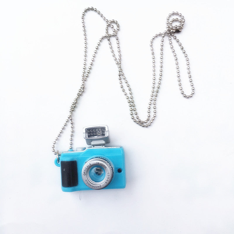 Wholesale Alloy Retro Small Camera Necklace